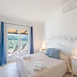 Apartahotel Isa-residence Ea Bianca 3*