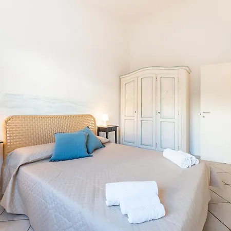 Aparthotel Isa-residence Ea Bianca Cala Bitta